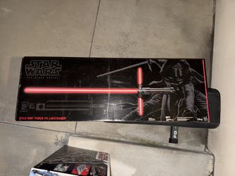 Star Wars The Black Series Kylo Ren Force FX Lightsaber New In Box