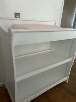 Changing table