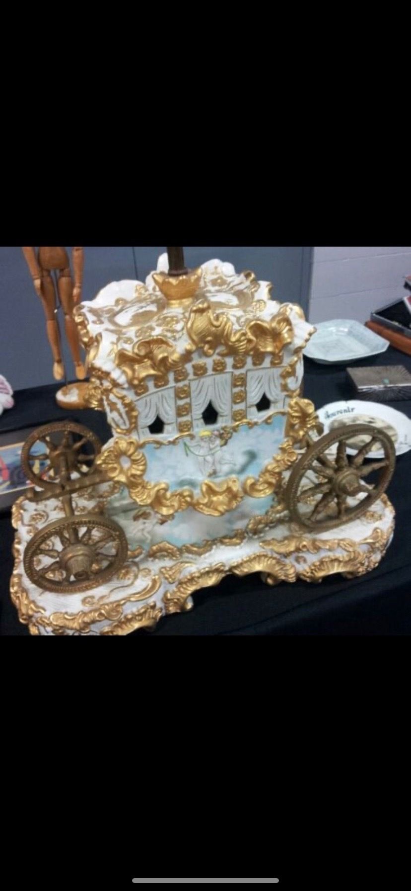 $575.00 ITALY Porcelain coach BEAUTIFUL