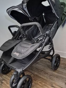 Double jeep stroller