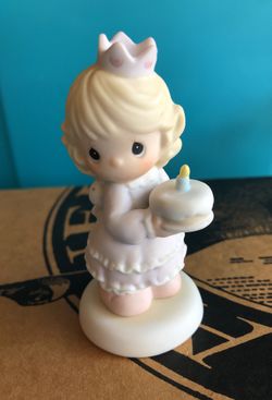 Precious moments birthday wishes with hugs and kisses