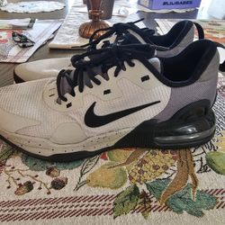 Men's Nike Air Max Alpha Trainer 5 Size 12 With Original Box 