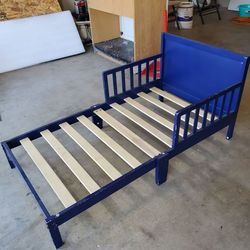 Bedframe