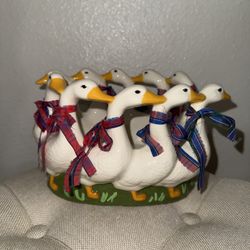 Vintage Holland Mold ceramic glazed 10 Circle of Geese