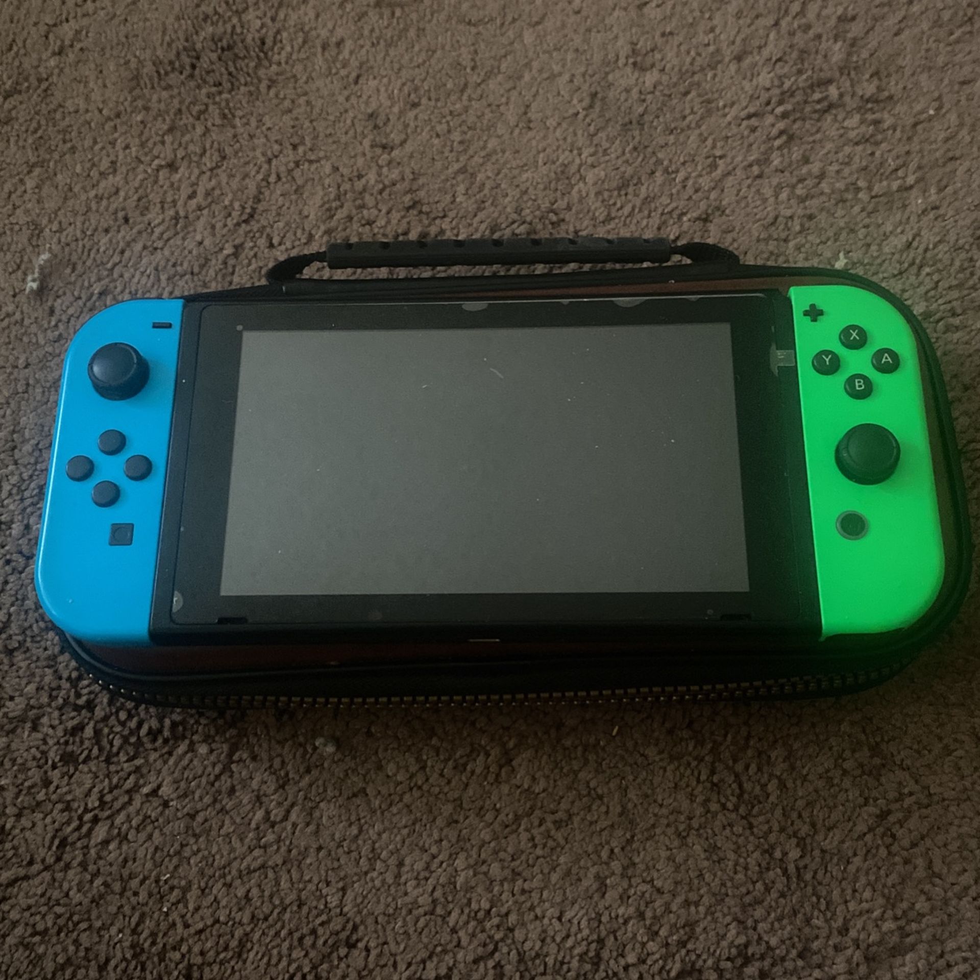 Nintendo Switch Green/Blue