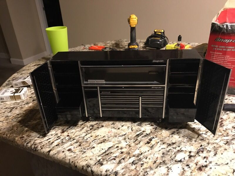 Snap-on epiq series storage system1:10 die cast replica