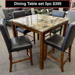 STORE CLOSING !!! New Dining Table Set 5pc