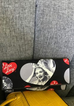 Lucy wallet