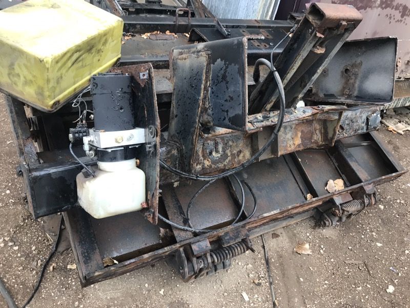 Semi trucks parts.. for Sale in Joliet, IL OfferUp