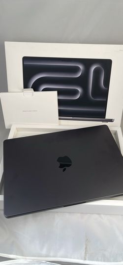 Apple MacBook Pro 14” M3 Pro