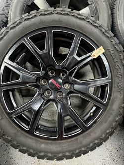 2024 GMC Yukon Premium Denali 6 Lug 22 Inch OEM Wheels