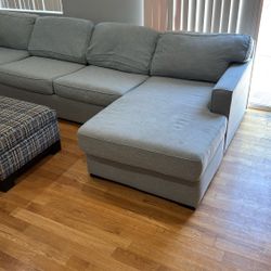 Sectional Couch W/ Storage Ottoman & Sleeper