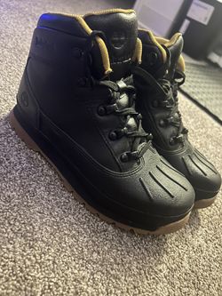 Boy Timberland Boots Size 4 (2 Pairs)