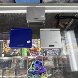 Gameboy Advance SP with Charger $115 Gamehogs 11am-7pm
