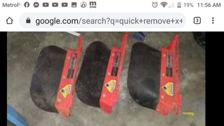 Mower chutes/blocker