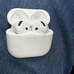AirPods 4 