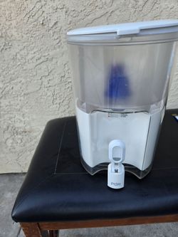 PUR Water Filter Dispenser