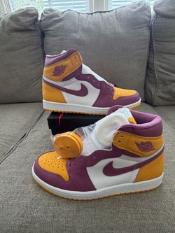 NIKE AIR JORDAN 1 HIGH OG “BROTHERHOOD” & LIGHT FUSION SZ 11 DS