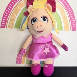 DISNEY MISS PIGGY 9 INCH SOFT PLUSH DOLL DRESSED IN PINK! NEW CONDITION