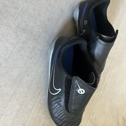 Nike Junior Tiempo Legend 10 Club FG Soccer