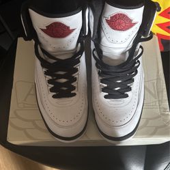 Jordan 2 Chicagos Light Use