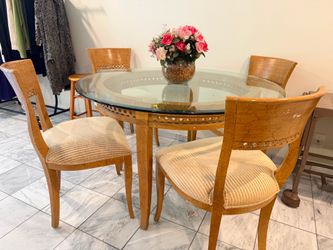 Round Glass Top Dining Table with 4 Chairs