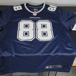 New Nike Jersey NFL Cowboys Dez Bryant Size S Small 