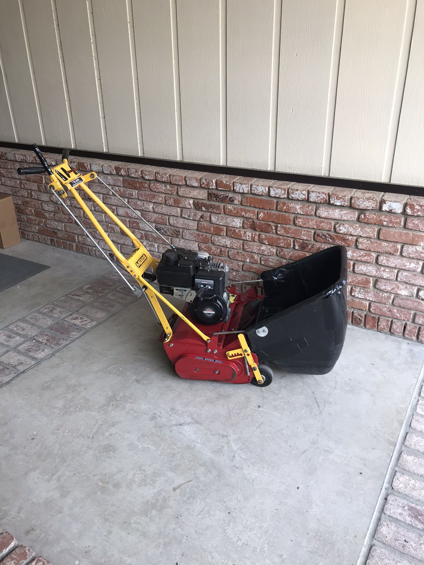 Mclane Front Throw Reel Lawn Mower For Sale In Bakersfield Ca Offerup