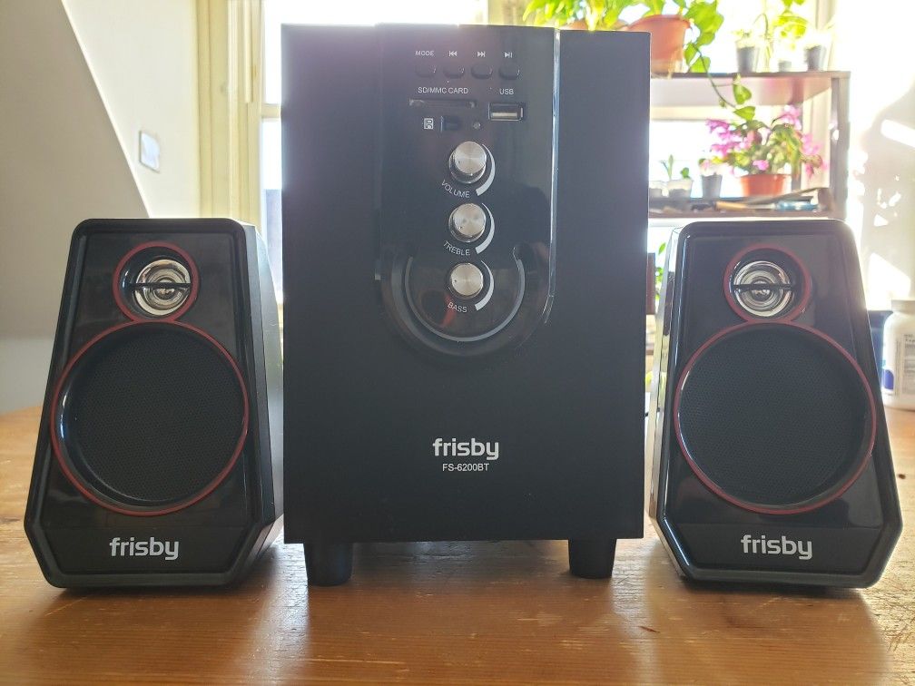 Frisby Bluetooth 2.1 channel media subwoofer speaker set

