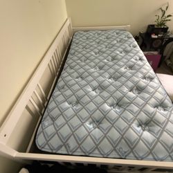 Twin mattress Plush Groove
