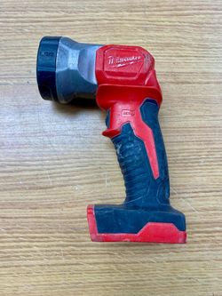 Milwaukee M18 2735-20 18V LED Work Light – Tool Only