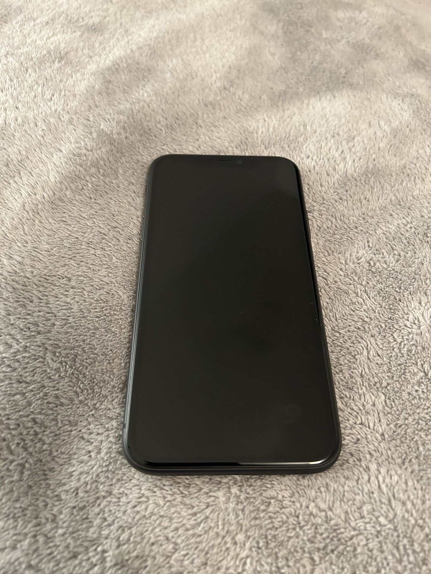 iPhone 11 64GB AT&T