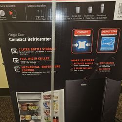 Brand NEW never Opened Mini Fridge