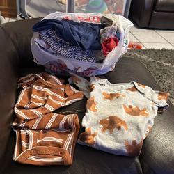 Babies Clothes Size 9 Month And Have  Socks  In Bag 