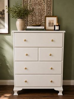 Refurbished A.E. Coburn 4 drawer Dresser
