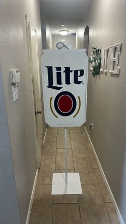 Miller Lite sign
