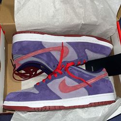 Nike dunk low “Plum”