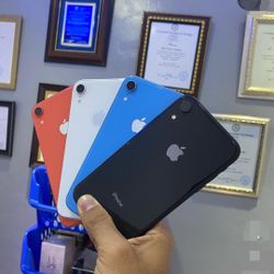 iPhone XR Unlocked With Warranty 