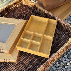 WOOD ORGANIZER 