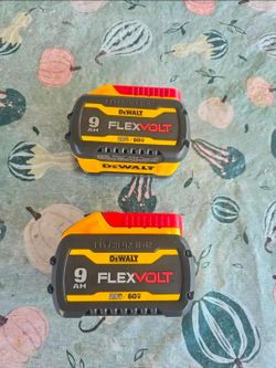 🔥$130 C/U / EACH NO NEGOTIABLE🔥 DeWalt FLEXVOLT 60V MAX Lithium-Ion 9.0Ah Battery Pack (BRAND NEW)