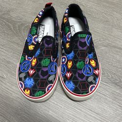 Gap Marvel Avengers Shoes Size 11