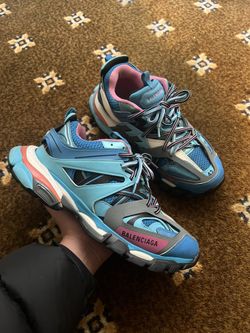 Balenciaga Track Size 9
