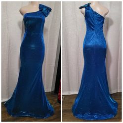 Prom Evening Formal Party Dress New Size M.  