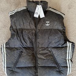 Adidas Avava Women Size Small NWT Vest Puffer Jacket 