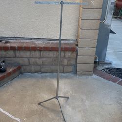Tripod
