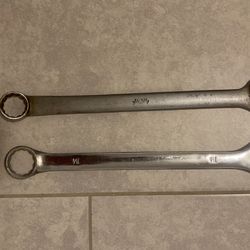 Tools Wenches. 1 1/4 And 1 1/8 Inch. 12 Point