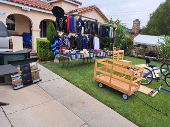 Yard Sale (West Los Angeles)