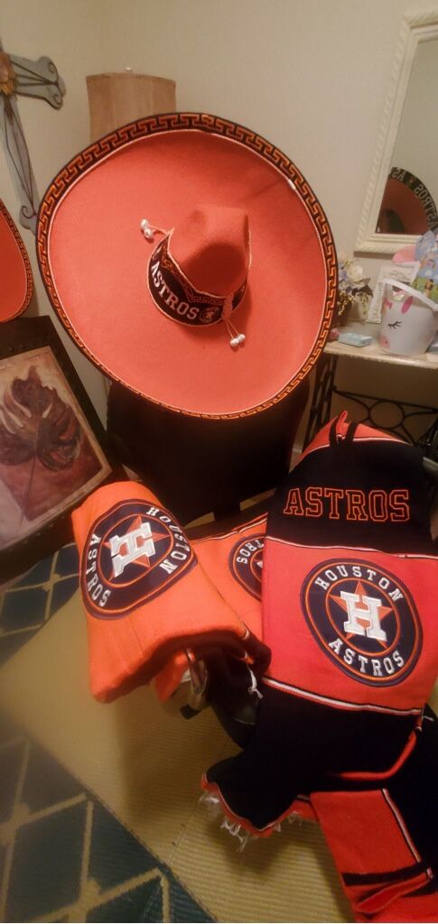 Ponchos And Sombreros (astros Texans Cowboys)
