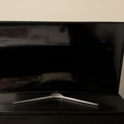 Samsung UHD 4K 55” Curved Smart Tv