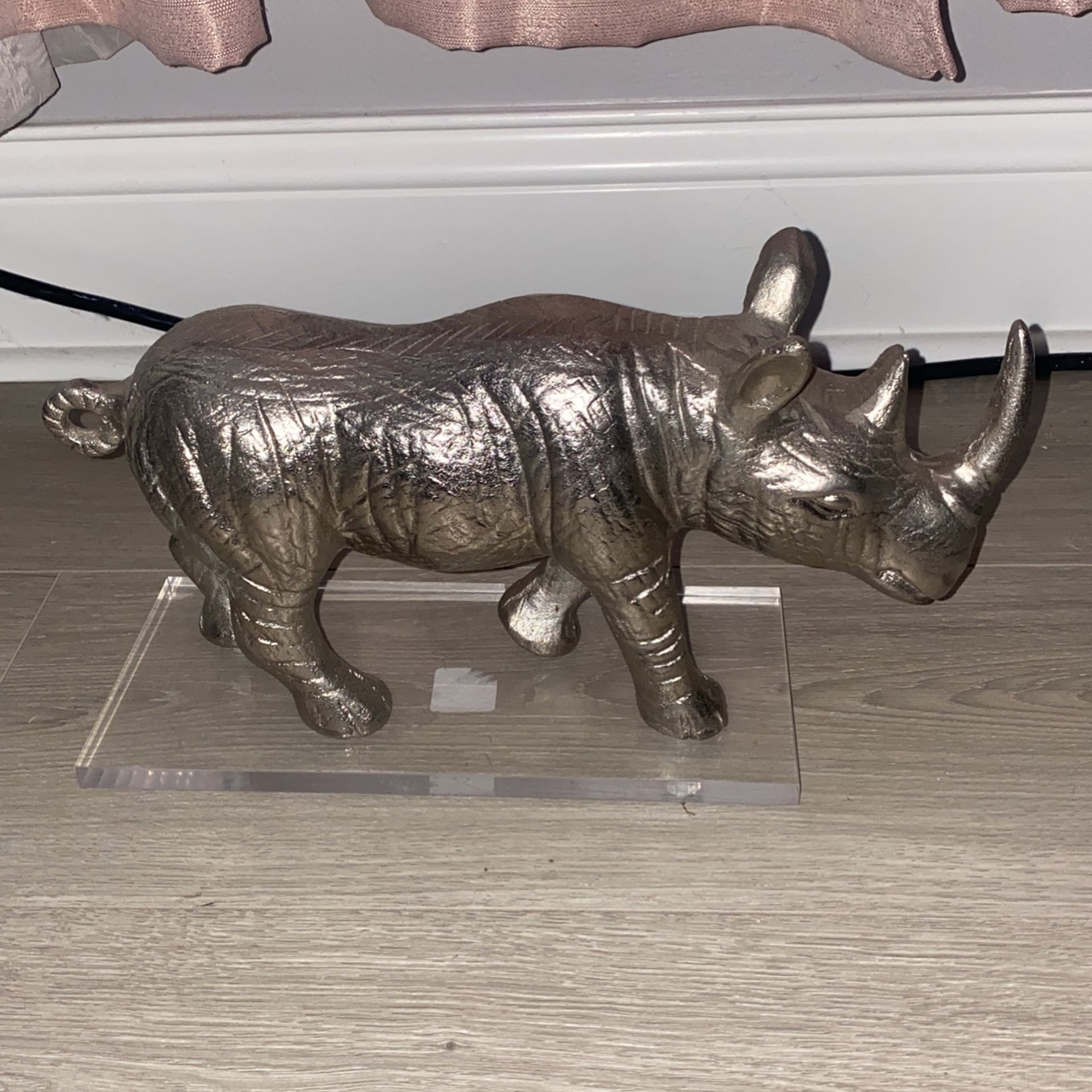 Solid HEAVY silver Rihno Home Decor